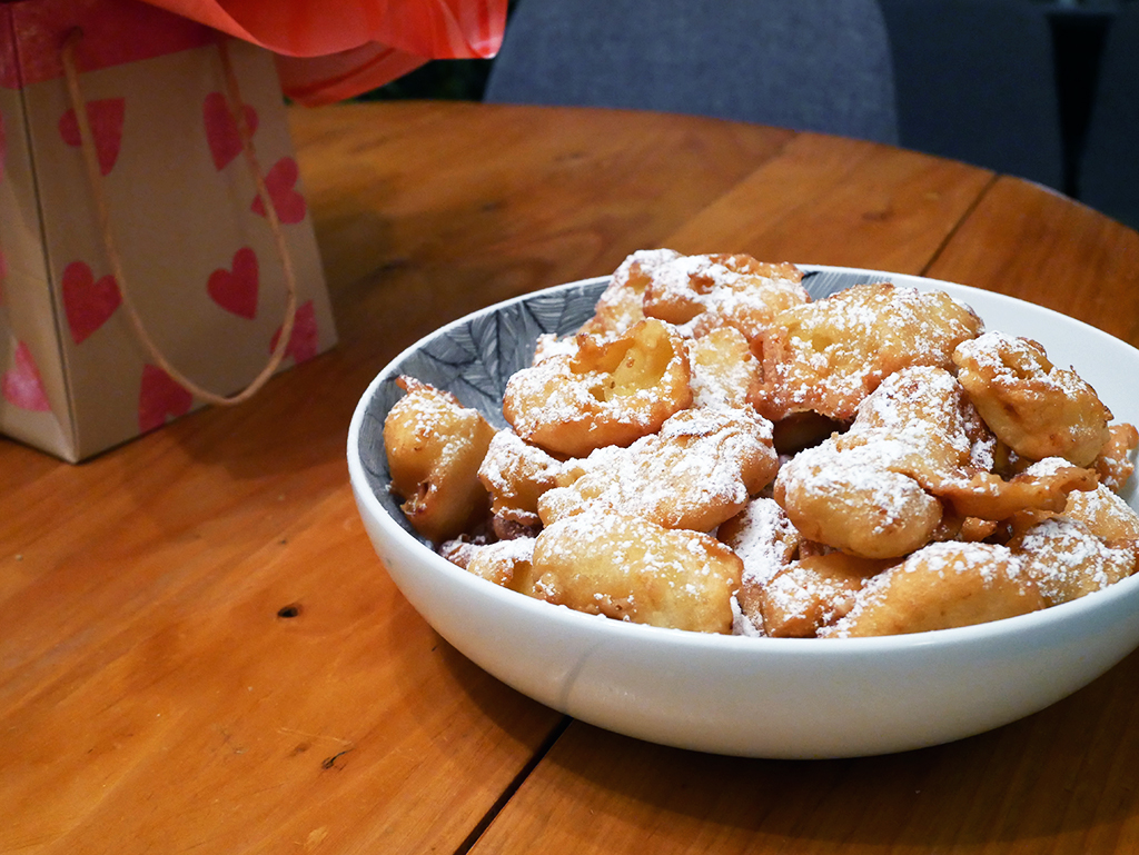 recette beignets de carnaval mardis gras à la pomme